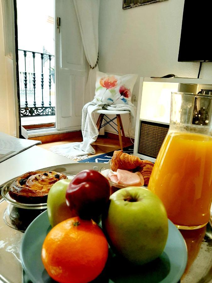 Bohemian & Suites Catedral -Parking เซบีญา ภายนอก รูปภาพ